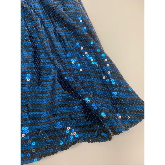 Sequin Embellished Party Dress - Picture 7 of 10